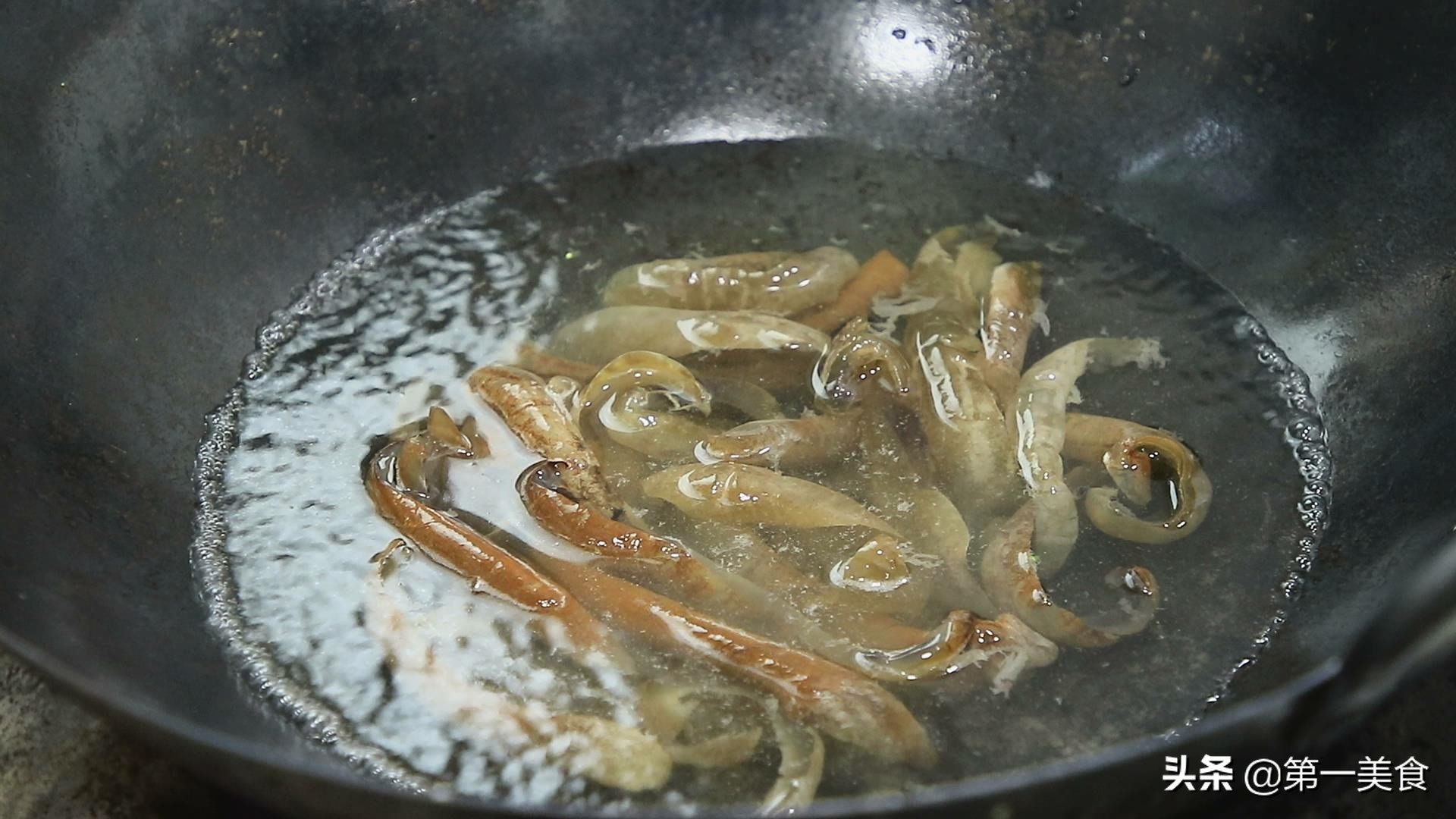 补钙“最快”的食物排行榜！海参倒数第一，牛奶排第3，建议了解